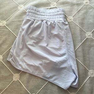 Lululemon light blue high rise hotty hot shorts size 8